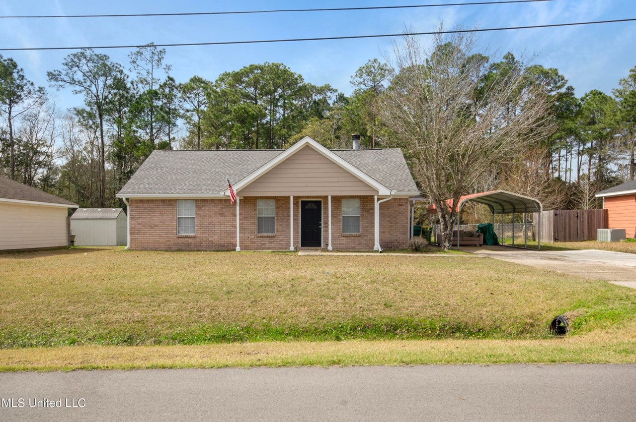 front of the house charming 3-bedroom, 2-bath home in a highly sought-after neighborhood! this 1,166 sq. ft. gem features an inviting open layout with high ceilings and a stunning double-sided fireplace. the kitchen boasts beautiful granite countertops, while the spacious living areas provide a cozy yet elegant feel. step outside to enjoy the large covered back patio overlooking a fully fenced backyard—perfect for entertaining. a work shed offers additional storage or hobby space. recent updates include a brand-new roof (2021) and a new ac unit (less than a year old) for peace of mind. located north of i-10 and not in a flood zone, this home is a fantastic find. don't miss the opportunity to make it yours!
